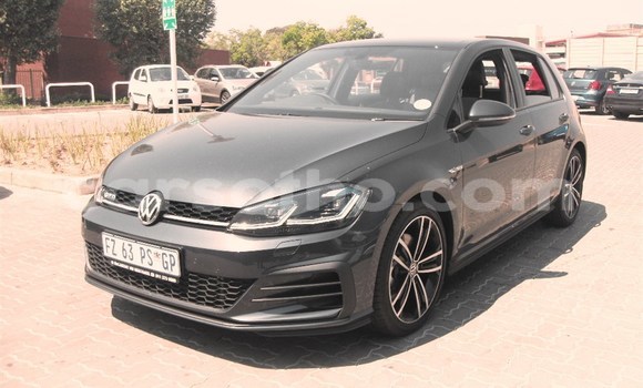 اشتري مستعمل Volkswagen Golf Black سيارة في Maseru في Maseru اشتري مستعمل Volkswagen Golf Black سيارة في Maseru في Maseru