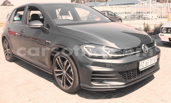 اشتري مستعمل Volkswagen Golf Black سيارة في Maseru في Maseru اشتري مستعمل Volkswagen Golf Black سيارة في Maseru في Maseru