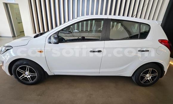 Buy Used Hyundai i20 White Car in Maseru in Maseru Buy Used Hyundai i20 White Car in Maseru in Maseru