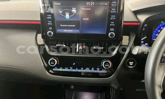 Buy Used Toyota Corolla Cross Silver Car in Maseru in Maseru Buy Used Toyota Corolla Cross Silver Car in Maseru in Maseru