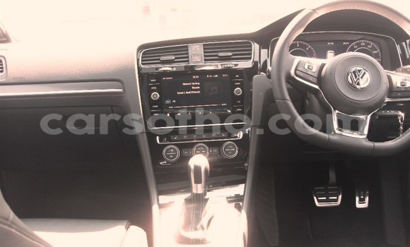 اشتري مستعمل Volkswagen Golf Black سيارة في Maseru في Maseru اشتري مستعمل Volkswagen Golf Black سيارة في Maseru في Maseru
