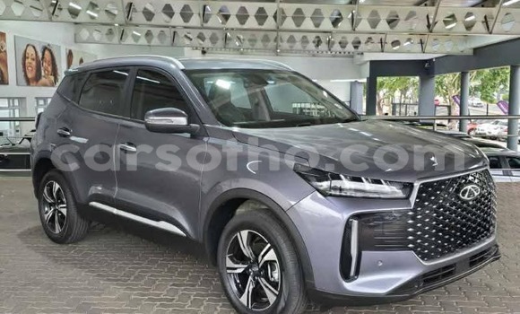 Buy Used Chery Tiggo 2 Silver Car in Mafeteng in Mafeteng Buy Used Chery Tiggo 2 Silver Car in Mafeteng in Mafeteng