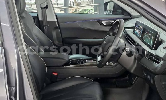 Buy Used Chery Tiggo 2 Silver Car in Mafeteng in Mafeteng Buy Used Chery Tiggo 2 Silver Car in Mafeteng in Mafeteng