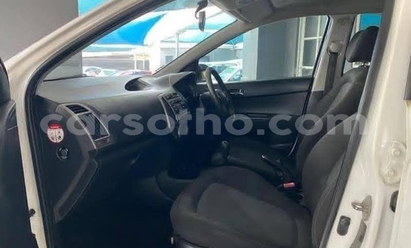 Buy Used Hyundai i20 White Car in Maseru in Maseru Buy Used Hyundai i20 White Car in Maseru in Maseru