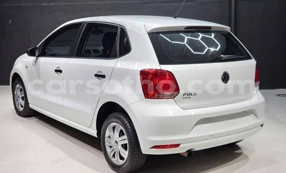 Buy Used Volkswagen Polo White Car in Maputsoa in Leribe Buy Used Volkswagen Polo White Car in Maputsoa in Leribe