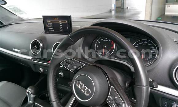 Acheter Occasion Voiture Audi A3 Bleu à Thaba–Tseka, Mafeteng Acheter Occasion Voiture Audi A3 Bleu à Thaba–Tseka, Mafeteng