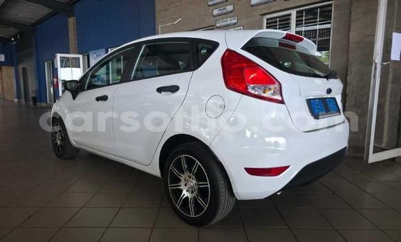 Buy Used Ford Fiesta White Car in Maseru in Maseru Buy Used Ford Fiesta White Car in Maseru in Maseru