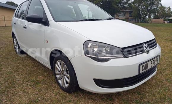 Acheter Occasion Voiture Volkswagen Polo Blanc à Maseru, Maseru Acheter Occasion Voiture Volkswagen Polo Blanc à Maseru, Maseru