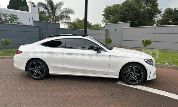 Buy Used Mercedes-Benz C–Class White Car in Maseru in Maseru Buy Used Mercedes-Benz C–Class White Car in Maseru in Maseru