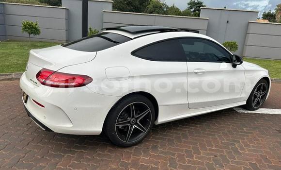 Buy Used Mercedes-Benz C–Class White Car in Maseru in Maseru Buy Used Mercedes-Benz C–Class White Car in Maseru in Maseru