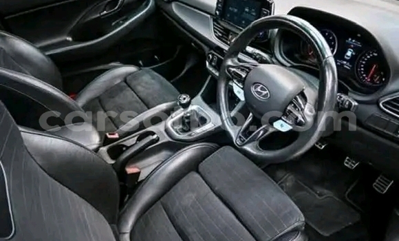 Acheter Occasion Voiture Hyundai i30 N Rouge à Maseru, Maseru Acheter Occasion Voiture Hyundai i30 N Rouge à Maseru, Maseru