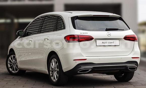 Buy Used Mercedes-Benz B-klasse White Car in Maseru in Maseru Buy Used Mercedes-Benz B-klasse White Car in Maseru in Maseru
