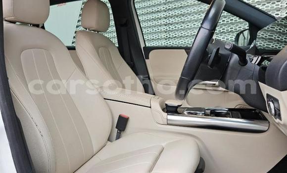 Buy Used Mercedes-Benz B-klasse White Car in Maseru in Maseru Buy Used Mercedes-Benz B-klasse White Car in Maseru in Maseru