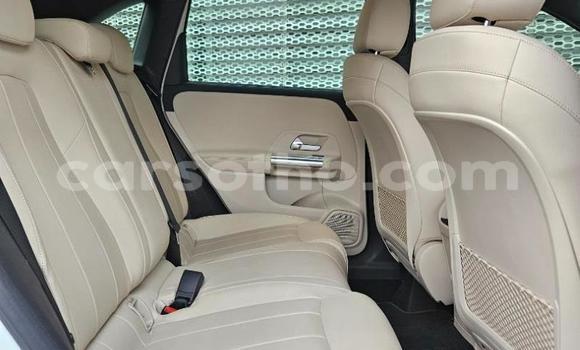 Buy Used Mercedes-Benz B-klasse White Car in Maseru in Maseru Buy Used Mercedes-Benz B-klasse White Car in Maseru in Maseru