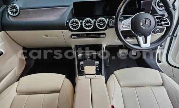 Buy Used Mercedes-Benz B-klasse White Car in Maseru in Maseru Buy Used Mercedes-Benz B-klasse White Car in Maseru in Maseru