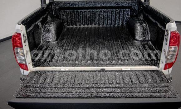 Buy Used Nissan Navara White Car in Maseru in Maseru Buy Used Nissan Navara White Car in Maseru in Maseru