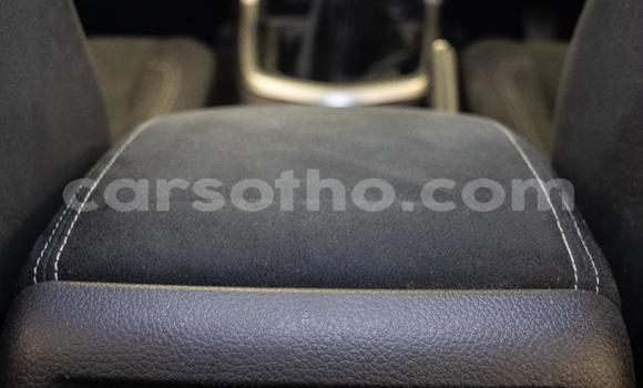 Buy Used Nissan Navara White Car in Maseru in Maseru Buy Used Nissan Navara White Car in Maseru in Maseru