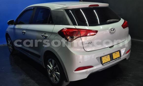 Buy Used Hyundai i20 Silver Car in Maseru in Maseru Buy Used Hyundai i20 Silver Car in Maseru in Maseru
