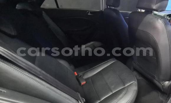 Buy Used Hyundai i20 Silver Car in Maseru in Maseru Buy Used Hyundai i20 Silver Car in Maseru in Maseru