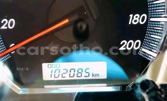 Buy Used Toyota Hilux Silver Car in Maseru in Maseru Buy Used Toyota Hilux Silver Car in Maseru in Maseru