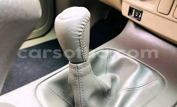 Buy Used Toyota Hilux Silver Car in Maseru in Maseru Buy Used Toyota Hilux Silver Car in Maseru in Maseru