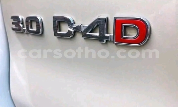 Buy Used Toyota Hilux Silver Car in Maseru in Maseru Buy Used Toyota Hilux Silver Car in Maseru in Maseru