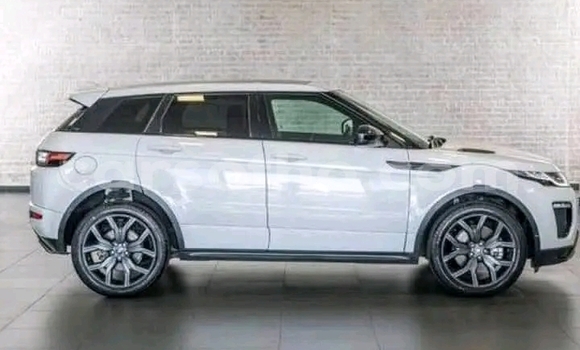 Acheter Occasion Voiture Land Rover Range Rover Evoque Blanc à Maseru, Maseru Acheter Occasion Voiture Land Rover Range Rover Evoque Blanc à Maseru, Maseru