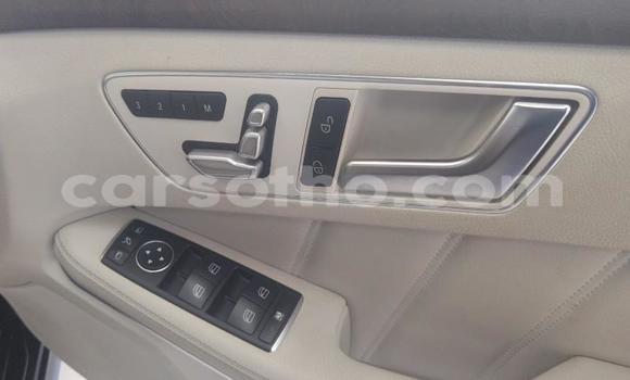 Buy Used Mercedes-Benz E–Class Brown Car in Maseru in Maseru Buy Used Mercedes-Benz E–Class Brown Car in Maseru in Maseru