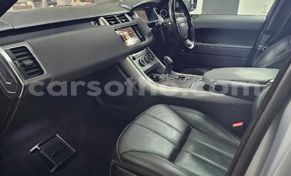 Buy Used Land Rover Range Rover Silver Car in Maseru in Maseru Buy Used Land Rover Range Rover Silver Car in Maseru in Maseru
