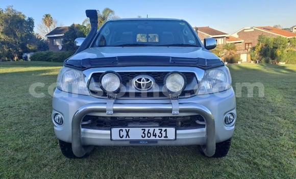 Buy Used Toyota Hilux Silver Car in Maseru in Maseru Buy Used Toyota Hilux Silver Car in Maseru in Maseru