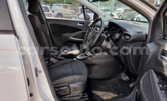 Buy Used Opel Crossland X White Car in Maseru in Maseru Buy Used Opel Crossland X White Car in Maseru in Maseru