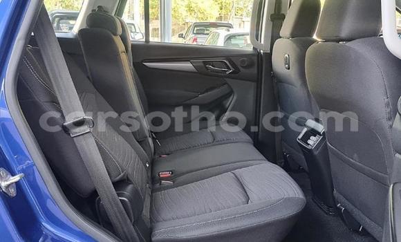 Buy Used Isuzu MU-X Blue Car in Maseru in Maseru Buy Used Isuzu MU-X Blue Car in Maseru in Maseru
