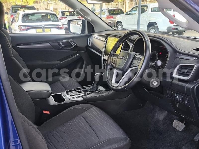 Big with watermark isuzu mu x maseru maseru 30707