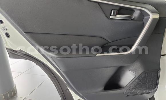 Buy Used Toyota RAV4 White Car in Maseru in Maseru Buy Used Toyota RAV4 White Car in Maseru in Maseru