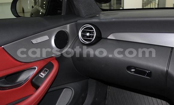 Sayi Na hannu Mercedes-Benz C–Class Black Mota in Maseru a Maseru Sayi Na hannu Mercedes-Benz C–Class Black Mota in Maseru a Maseru