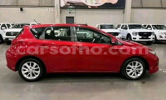 Acheter Occasion Voiture Toyota Auris Rouge à Maseru, Maseru Acheter Occasion Voiture Toyota Auris Rouge à Maseru, Maseru