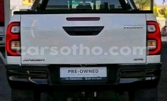 Buy Used Toyota Hilux White Car in Maseru in Maseru Buy Used Toyota Hilux White Car in Maseru in Maseru