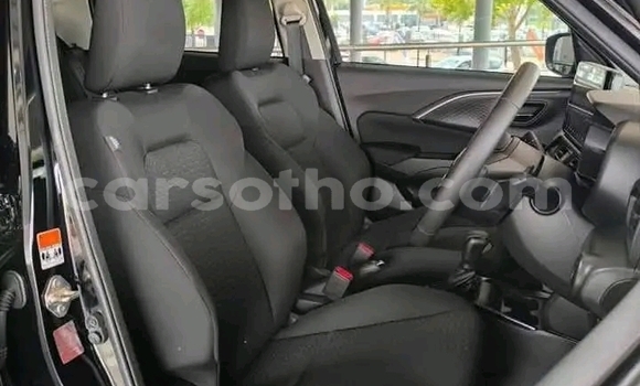 Buy Used Suzuki Swift Blue Car in Maseru in Maseru Buy Used Suzuki Swift Blue Car in Maseru in Maseru