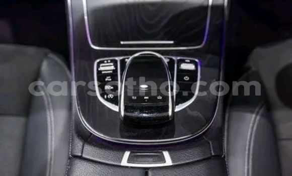 Buy Used Mercedes-Benz E–Class Black Car in Maseru in Maseru Buy Used Mercedes-Benz E–Class Black Car in Maseru in Maseru