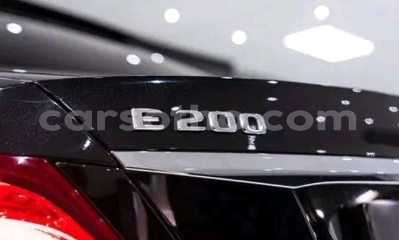 Buy Used Mercedes-Benz E–Class Black Car in Maseru in Maseru Buy Used Mercedes-Benz E–Class Black Car in Maseru in Maseru