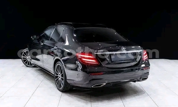 Buy Used Mercedes-Benz E–Class Black Car in Maseru in Maseru Buy Used Mercedes-Benz E–Class Black Car in Maseru in Maseru