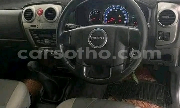Buy Used Isuzu DโMAX White Car in Maseru in Maseru Buy Used Isuzu DโMAX White Car in Maseru in Maseru
