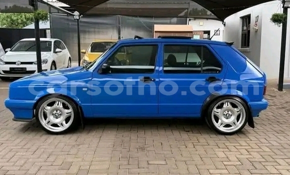 Buy Used Volkswagen Golf Blue Car in Maseru in Maseru Buy Used Volkswagen Golf Blue Car in Maseru in Maseru