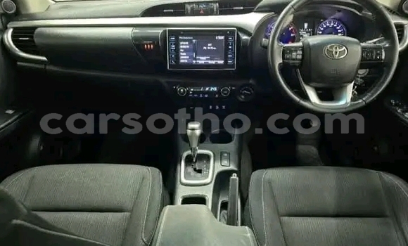 Acheter Occasion Voiture Toyota Hilux Blanc à Maseru, Maseru Acheter Occasion Voiture Toyota Hilux Blanc à Maseru, Maseru