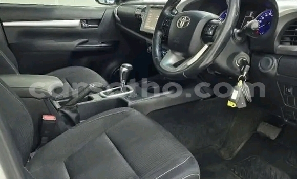Acheter Occasion Voiture Toyota Hilux Blanc à Maseru, Maseru Acheter Occasion Voiture Toyota Hilux Blanc à Maseru, Maseru
