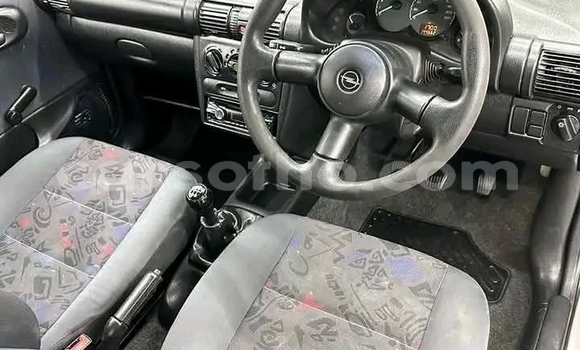 Acheter Occasion Voiture Opel Corsa Gris à Maseru, Maseru Acheter Occasion Voiture Opel Corsa Gris à Maseru, Maseru