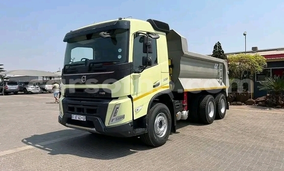 Buy Used Volvo 300 Series Other Truck in Maseru in Maseru Buy Used Volvo 300 Series Other Truck in Maseru in Maseru