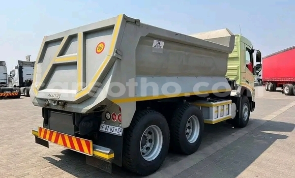 Acheter Occasion Utilitaire Volvo 300 Series Autre à Maseru, Maseru Acheter Occasion Utilitaire Volvo 300 Series Autre à Maseru, Maseru