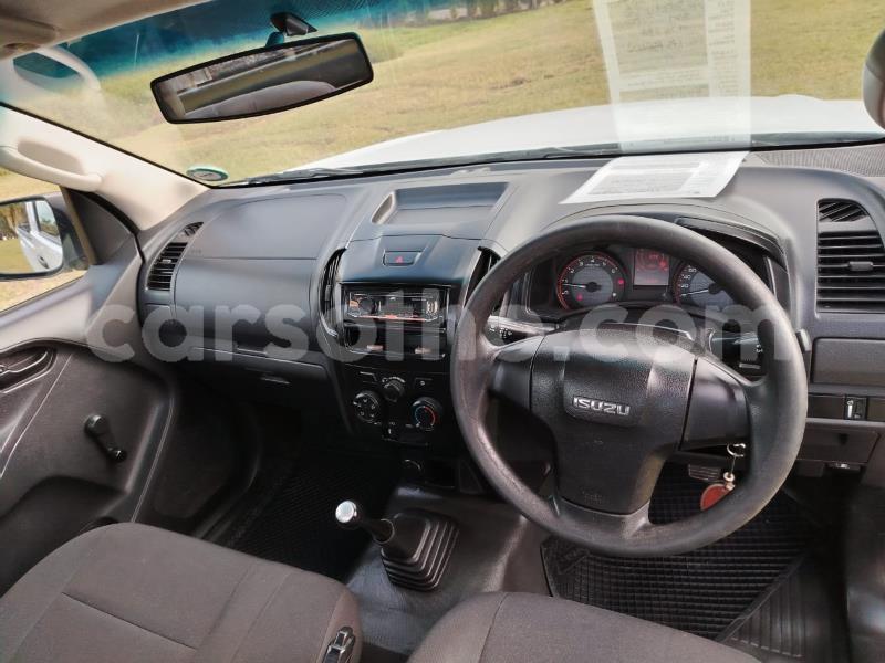 Big with watermark isuzu kb maseru maseru 30745