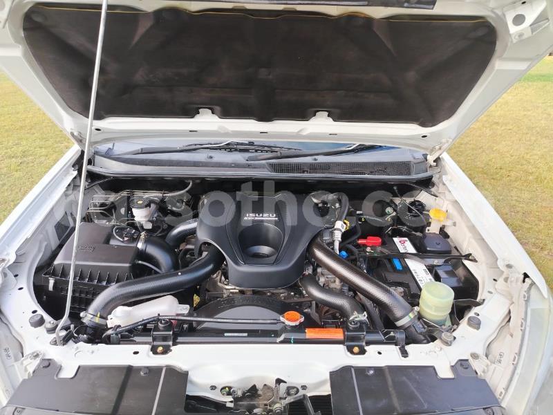 Big with watermark isuzu kb maseru maseru 30745